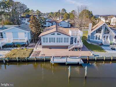 14 Harborview Dr Ocean Pines, MD 21811
