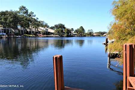 42 Fox Valley Dr Orange Park, FL 32073
