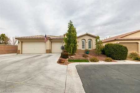 6590 Hughes Springs Dr Las Vegas, NV 89131