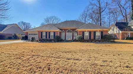 8687 Beckenham Dr Memphis, TN 38016