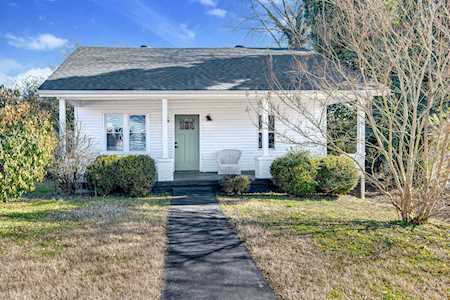 1012 Clemmons Street Nashville, TN 37210