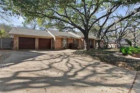 1806 Cresthaven DR Austin, TX 78704