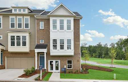 1069 Caruso Dr Buford, GA 30518