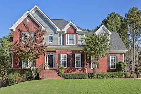 7531 Greens Mill Dr Loganville, GA 30052