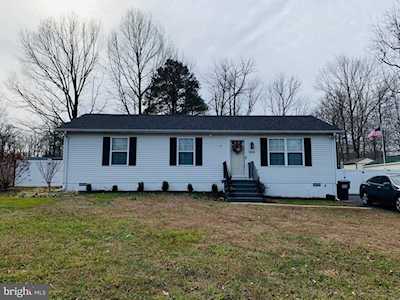 26115 Hills Dr Mechanicsville, MD 20659