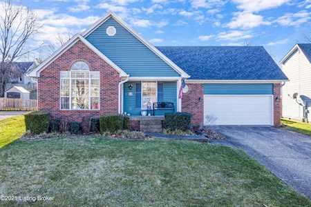 1604 Helmridge Ct Louisville, KY 40222