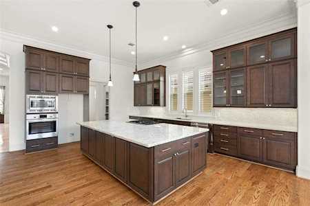 1007 Vista Creek Dr Sugar Land, TX 77478