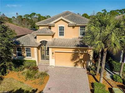 8906 Greenwich Hills Way Fort Myers, FL 33908