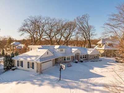 86 Woodland Circle Edina, MN 55424