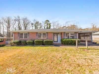 6919 Cherry Cir Lithia Springs, GA 30122