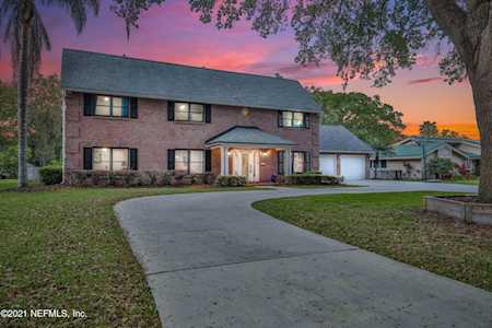 405 Oak Dr Fleming Island, FL 32003