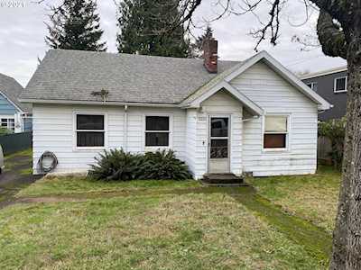 5256 SE Malden St Portland, OR 97206