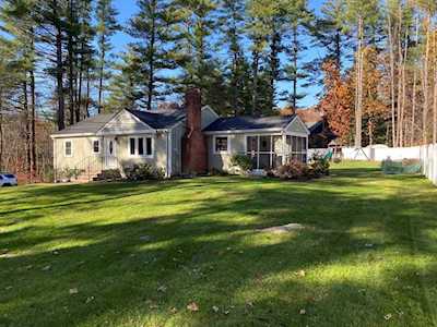 57 Marlboro Rd Sudbury, MA 01776