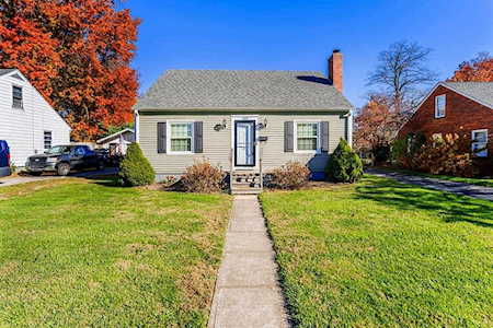 483 Sheridan Drive Lexington, KY 40503