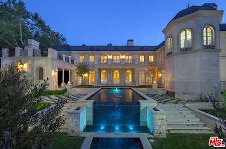 11630 Moraga Lane Los Angeles, CA 90049