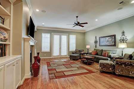 304 Detering St Houston, TX 77007