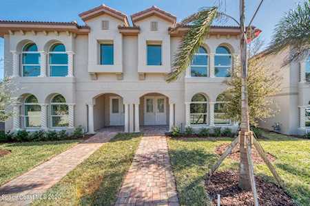 2225 Enjoya Lane Melbourne, FL 32901