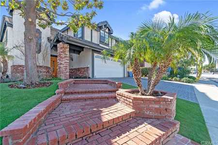 29758 Quail Run Drive Agoura Hills, CA 91301