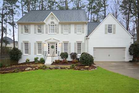 1468 Salem Dr Alpharetta, GA 30009