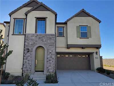 1928 Aliso Canyon Lake Forest, CA 92610