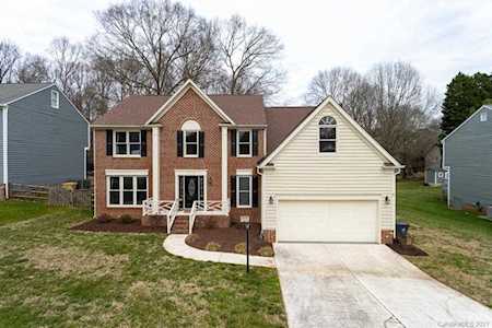 12724 Angel Oak Dr Huntersville, NC 28078