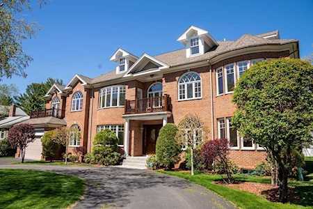 75 Woodfall Rd Belmont, MA 02478