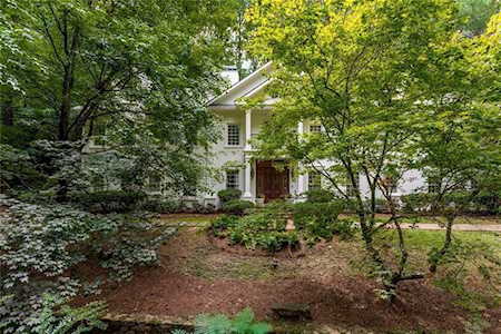 202 Valley Rd NW Atlanta, GA 30305