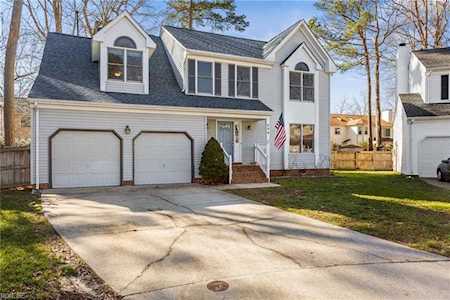 809 Bishop Ct Newport News, VA 23602
