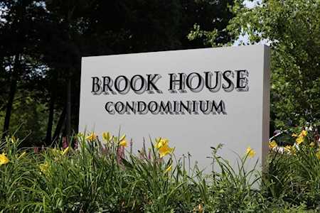 33 Pond Avenue #1108 Brookline, MA 02445