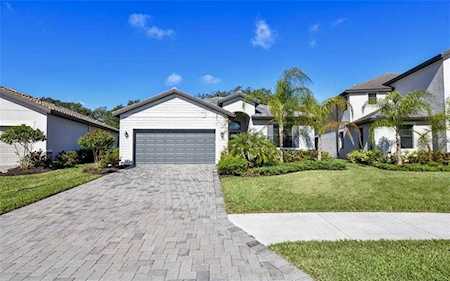 11327 Sweetgrass Dr Bradenton, FL 34212