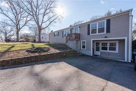 139 Woodside Ave Cumberland, RI 02864