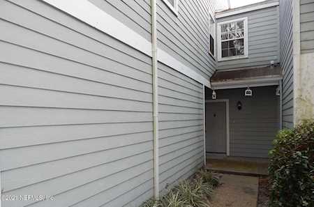 1519 Spindrift Cir Neptune Beach, FL 32266