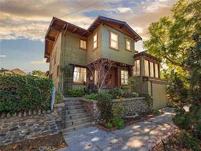 32 Kennebec Avenue Long Beach, CA 90803