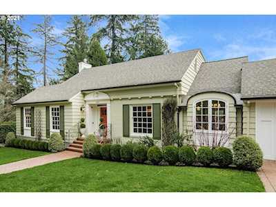 2490 SW Arden Rd Portland, OR 97201
