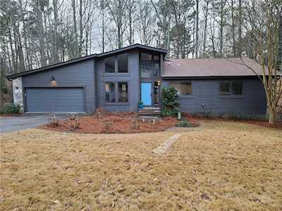 3857 Running Fox Dr Marietta, GA 30062