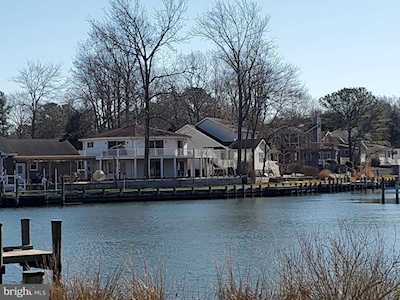 19 Sandpiper Ln Ocean Pines, MD 21811