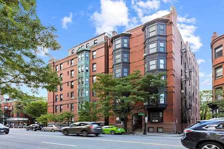 31 Massachusetts Ave #4-2 Boston, MA 02115