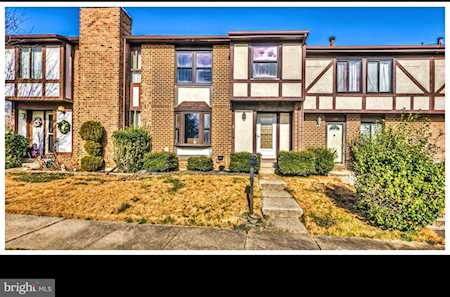157 Bourbon Ct Baltimore, MD 21234