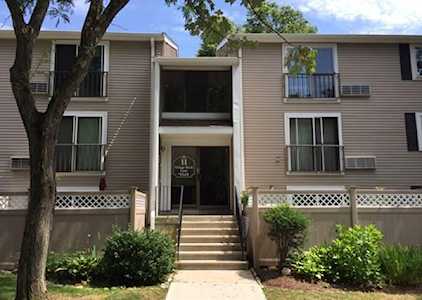 11 Village Rock Lane #17 Natick, MA 01760