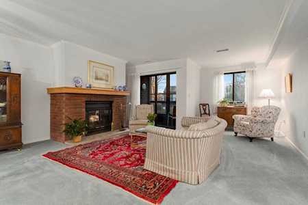 666 Main Street #206 Winchester, MA 01890