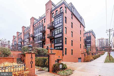 1610A Queen St #211 Arlington, VA 22209