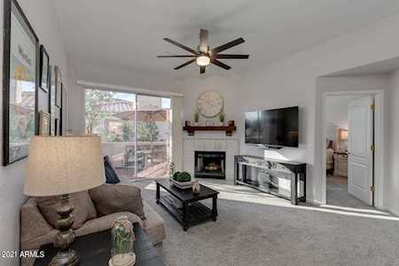 1747 E Northern Avenue #208 Phoenix, AZ 85020