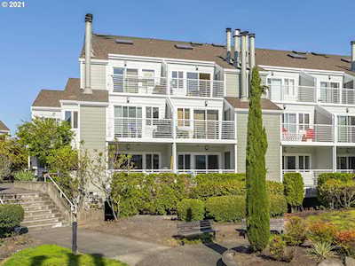 269 N Hayden Bay Dr Portland, OR 97217