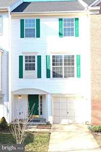 45434 Baggett Terrace Sterling, VA 20166