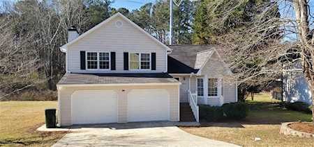 2043 Winsburg Dr NW Kennesaw, GA 30144