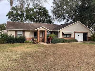 2504 Loch Ness Ct Leesburg, FL 34788