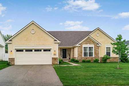 2826 Crosshurst Court Grove City, OH 43123