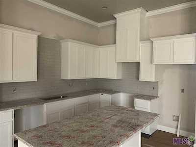 6626 Roux Dr Baton Rouge, LA 70817