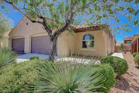 8644 Deering Bay Dr Las Vegas, NV 89131
