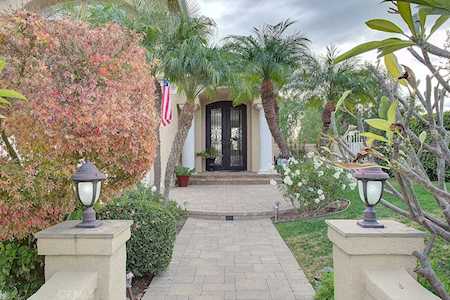 25762 Carlson Court Laguna Hills, CA 92653